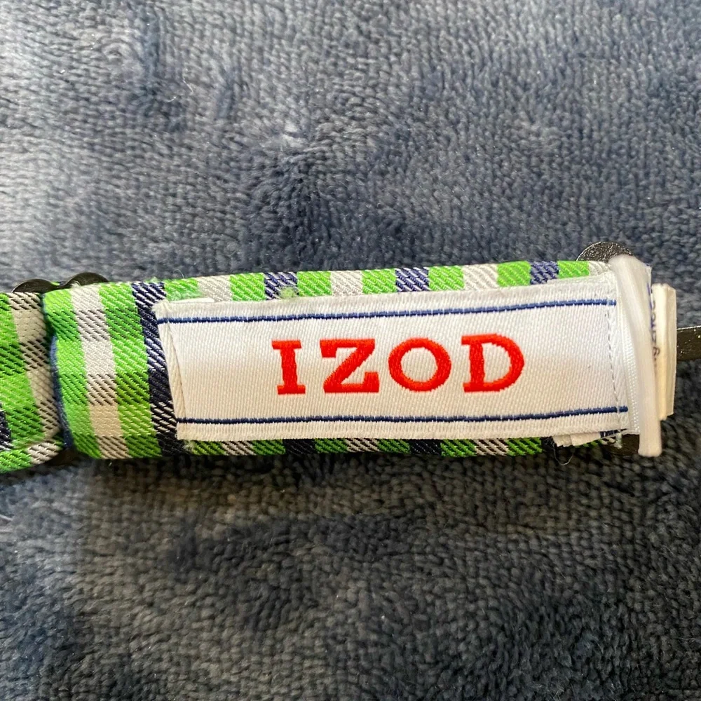 IZOD boys bow tie